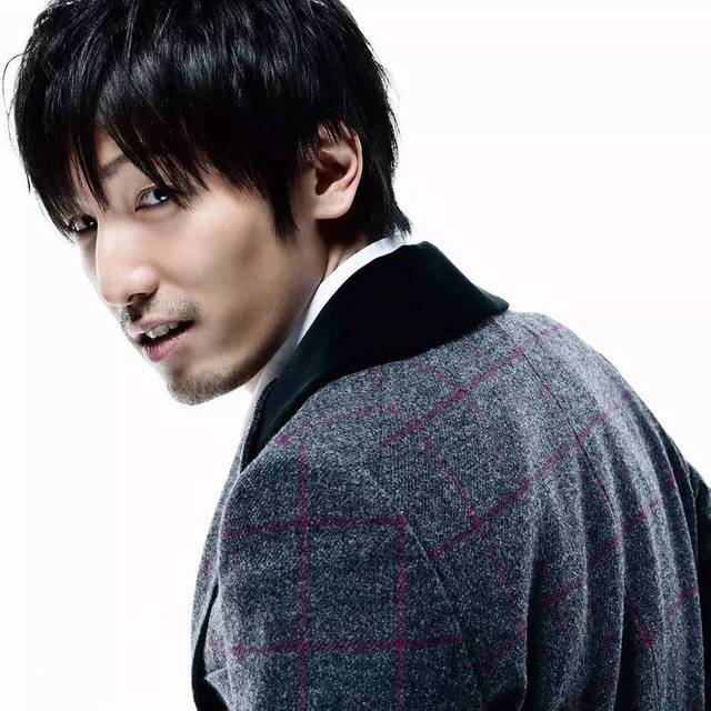 Fiore(澤野弘之演唱的歌曲) Fiore(澤野弘之演唱的歌曲)