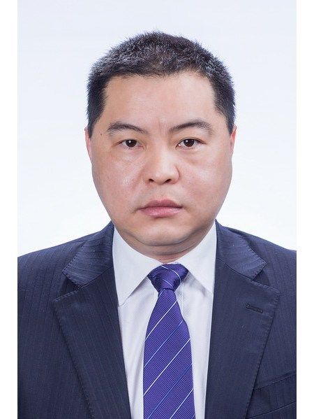 左鵬(重慶市巴南區政府黨組成員,區政府辦公室黨組書記、主任) 左鵬(重慶市巴南區政府黨組成員,區政府辦公室黨組書記、主任)