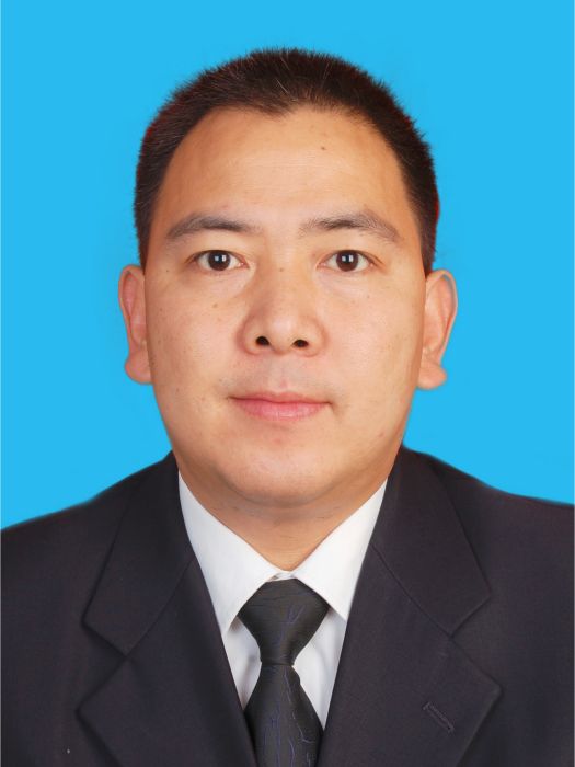 陳崑崙(重慶市巫山縣農業行政執法支隊支隊長) 陳崑崙(重慶市巫山縣農業行政執法支隊支隊長)