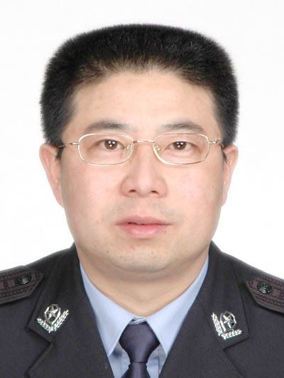 朱海鵬(陝西省鹹陽市長武縣公安局黨委副書記、副局長) 朱海鵬(陝西省鹹陽市長武縣公安局黨委副書記、副局長)