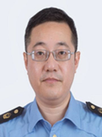 袁峰(湖南省津市市市場監督管理局黨組副書記、副局長) 袁峰(湖南省津市市市場監督管理局黨組副書記、副局長)