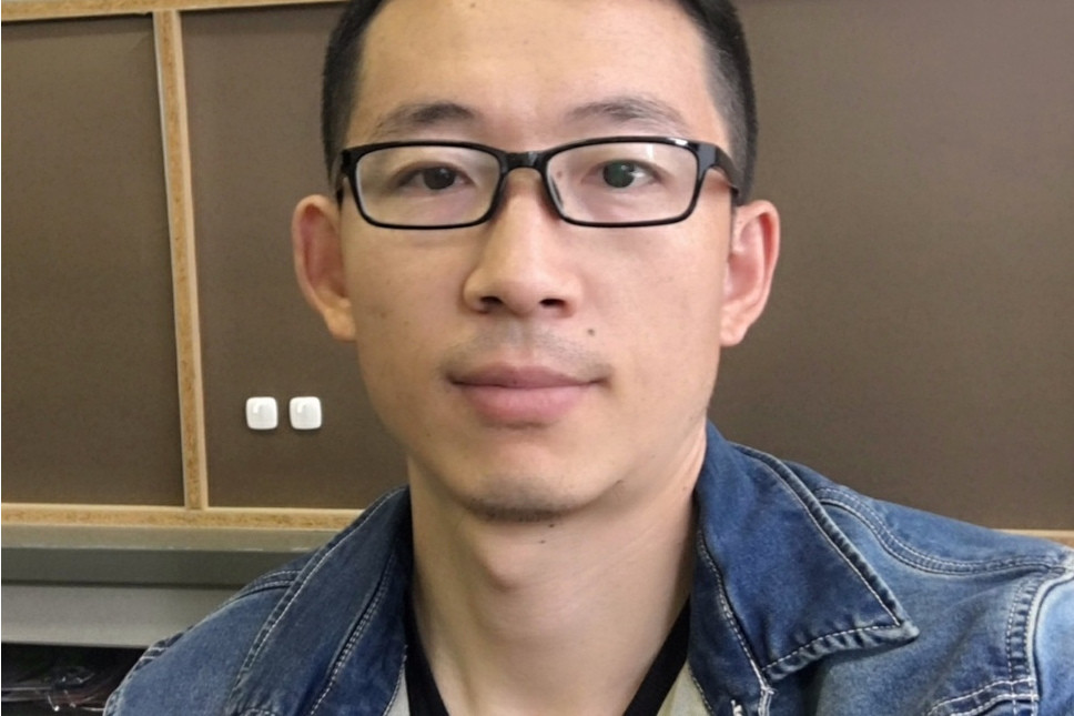 母立眾 母立眾