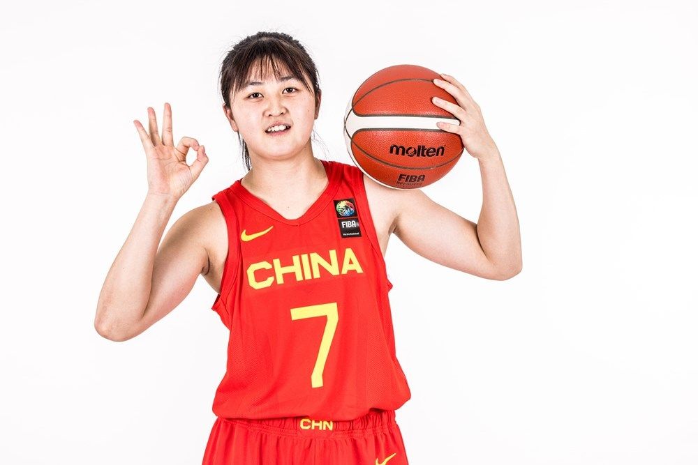 王靜(2005年4月1日出生的中國女子籃球運動員)