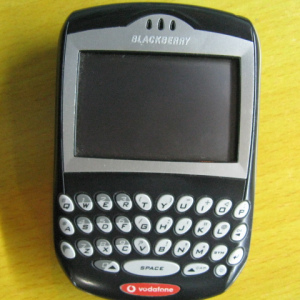 黑莓7290