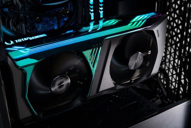 索泰GAMING GeForce RTX 3070 AMP Holo 索泰GAMING GeForce RTX 3070 AMP Holo