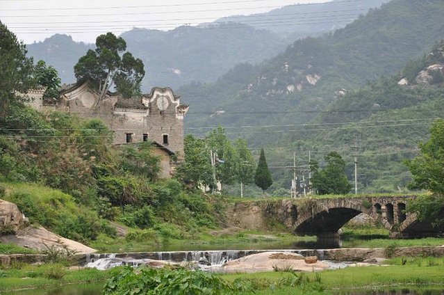 黃土崗鎮(湖北省麻城市黃土崗鎮)