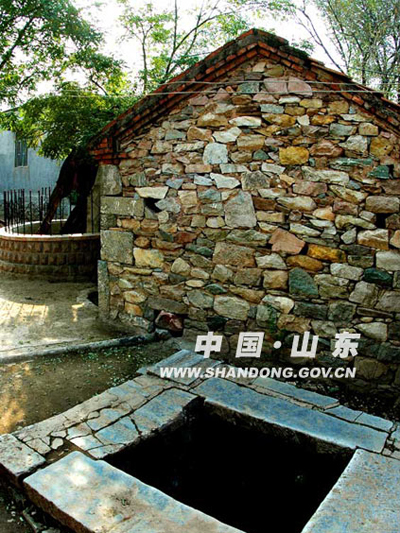 泥淤泉村 泥淤泉村