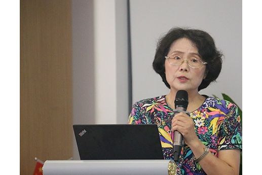 肖幼美 肖幼美