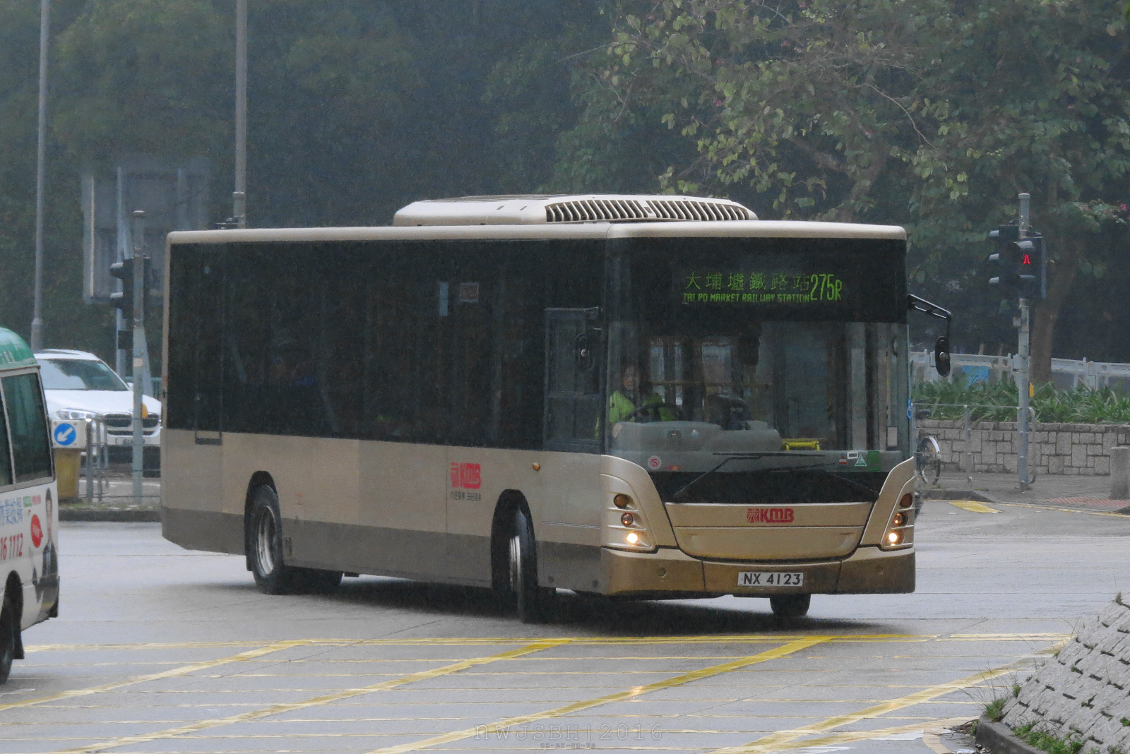 香港公交九巴275r路