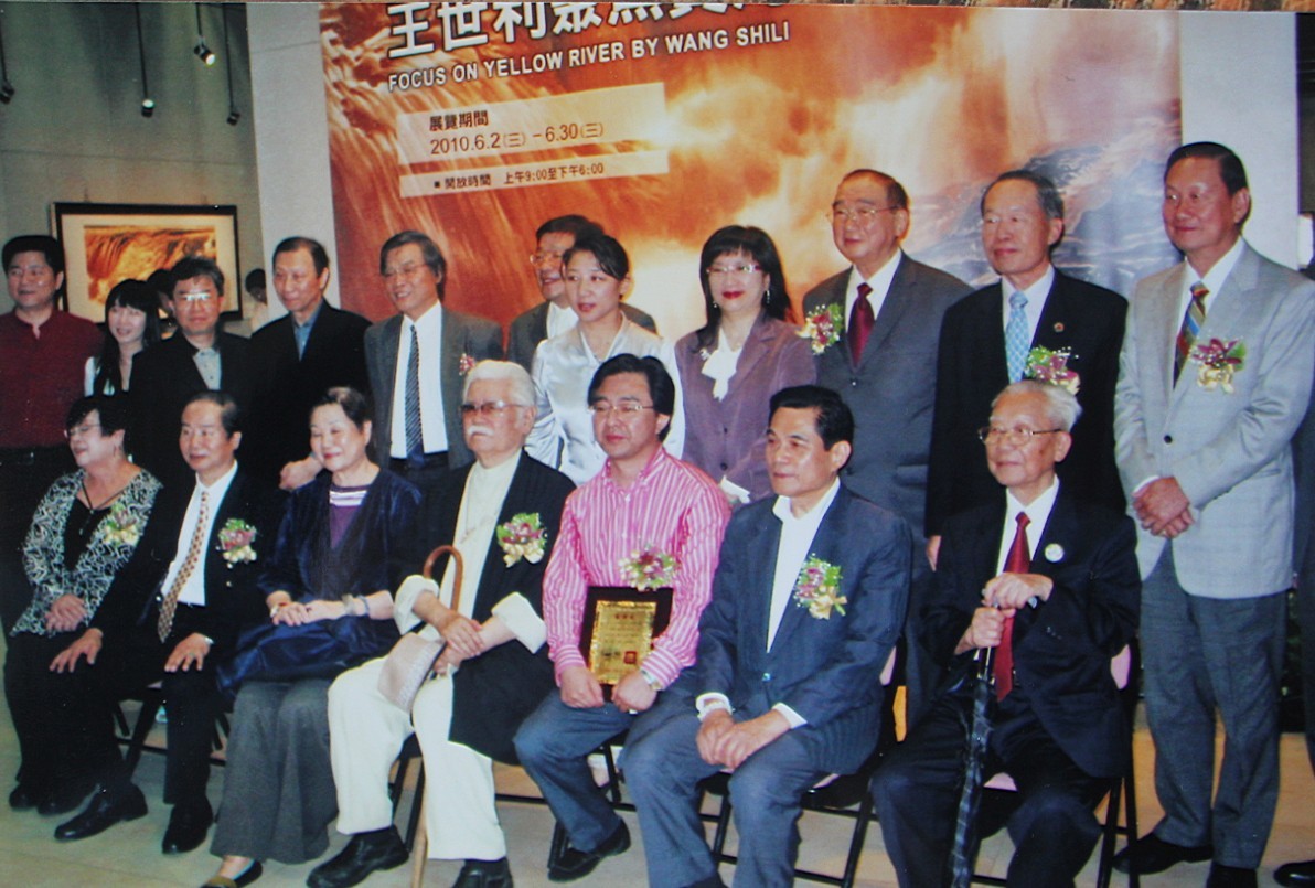 2010年台灣國立中正紀念堂舉辦個展留念