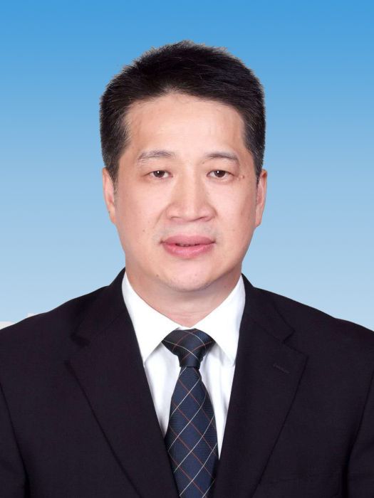 花育明 花育明