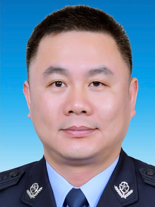林昌斌(浙江省樂清市公安局黨委委員、副局長) 林昌斌(浙江省樂清市公安局黨委委員、副局長)
