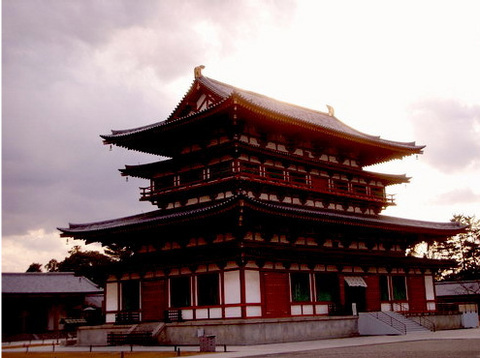 日本法相宗大本山——藥師寺