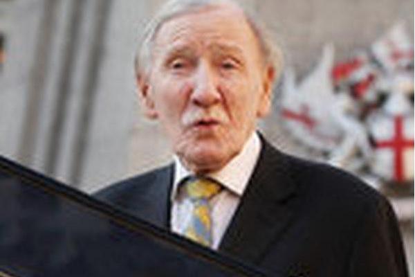 Leslie Phillips Leslie Phillips