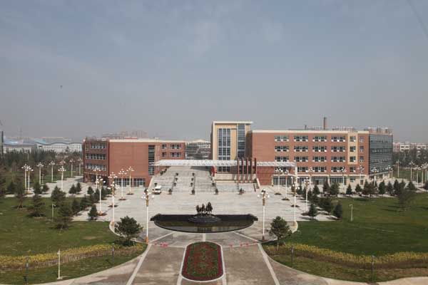 內蒙古民族大學圖書館