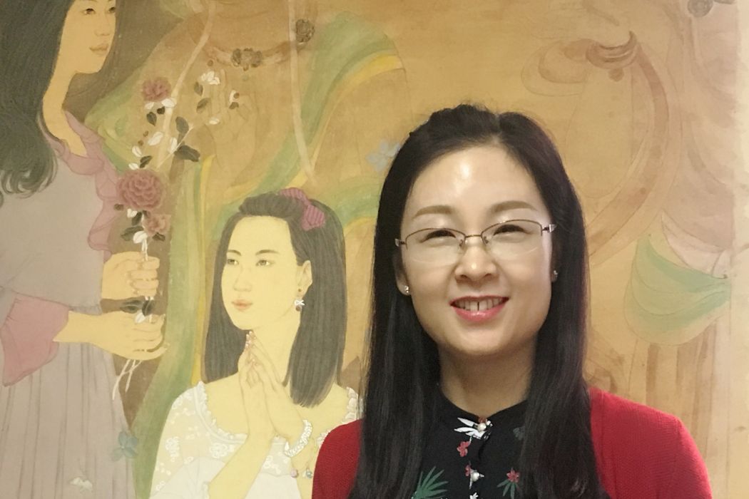 張春霞(畫家、中國美術家協會會員) 張春霞(畫家、中國美術家協會會員)