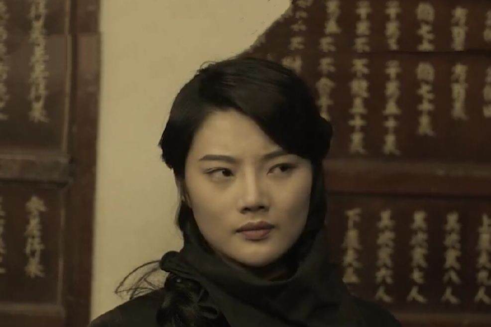 柳芳(民國愛情短劇《鏡中花》中的角色) 柳芳(民國愛情短劇《鏡中花》中的角色)