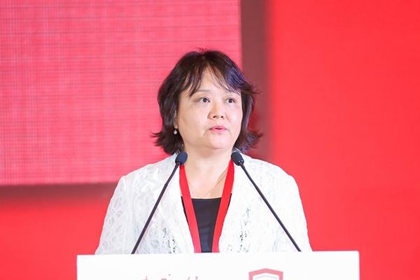 嚴俊(中國疾病預防控制中心黨委常委、副主任) 嚴俊(中國疾病預防控制中心黨委常委、副主任)