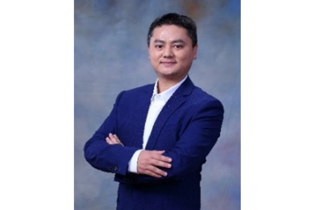 石仁海(福耀科技大學新材料與新能源學院副研究員)