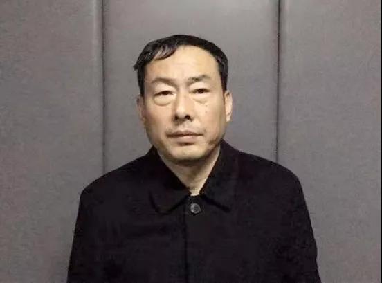 朱洪明(黑龍江省湯原縣公安局勝利派出所所長) 朱洪明(黑龍江省湯原縣公安局勝利派出所所長)