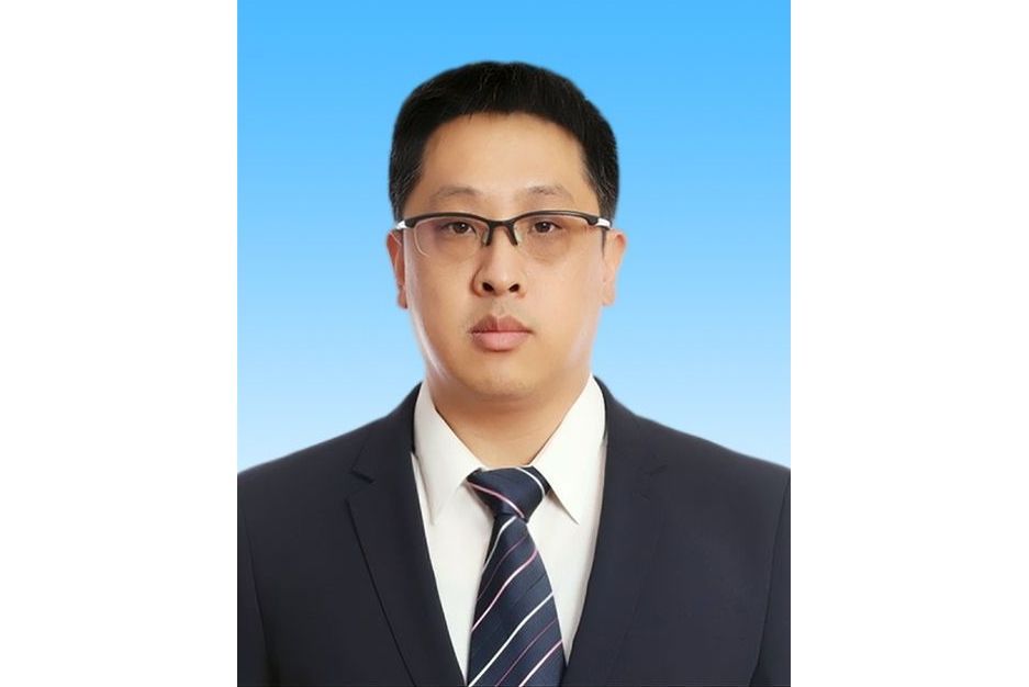 王崢(北京市大興區榆垡鎮黨委委員、武裝部長) 王崢(北京市大興區榆垡鎮黨委委員、武裝部長)