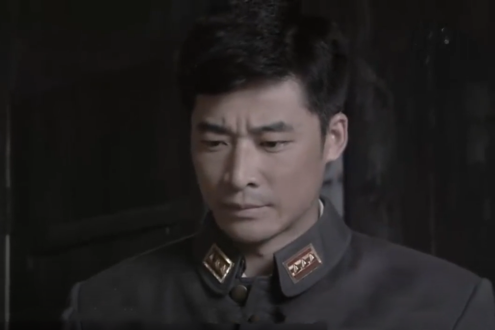 張之明(抗戰劇《霧都》中的角色) 張之明(抗戰劇《霧都》中的角色)
