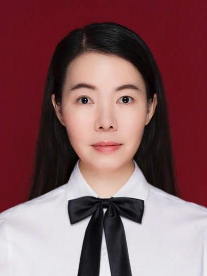 羅敏(廣東省梅州市豐順縣人力資源和社會保障局黨組成員、辦公室主任、四級主任科員) 羅敏(廣東省梅州市豐順縣人力資源和社會保障局黨組成員、辦公室主任、四級主任科員)