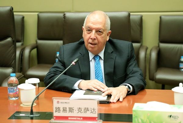 路易斯·克薩達(克薩達(秘魯駐華大使)) 路易斯·克薩達(克薩達(秘魯駐華大使))