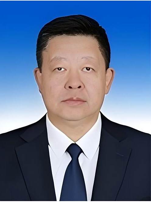 張捷(新疆維吾爾自治區阿勒泰地區行署黨組成員、副專員,地區公安局黨委書記、局長) 張捷(新疆維吾爾自治區阿勒泰地區行署黨組成員、副專員,地區公安局黨委書記、局長)
