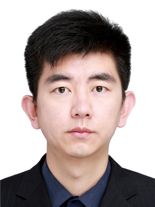 李守翔