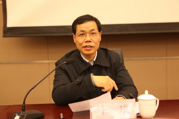許琰(黃河水利職業技術學院黨委書記)