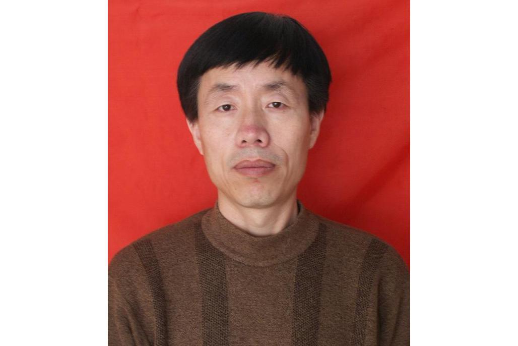 關德新 關德新