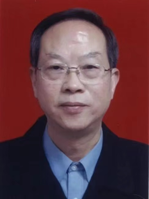 張在德
