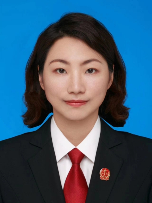 殷源源