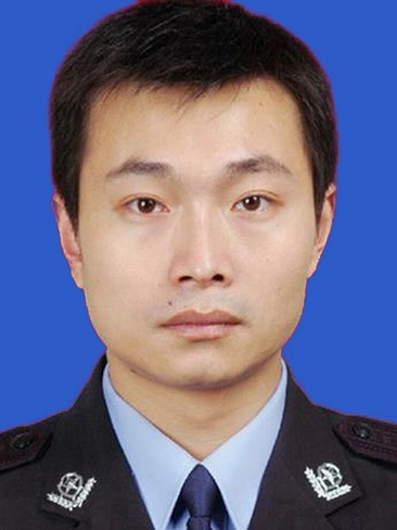黃偉(四川省樂山市犍為縣公安局黨委委員、縣紀委監委派駐縣公安局紀檢監察組組長)