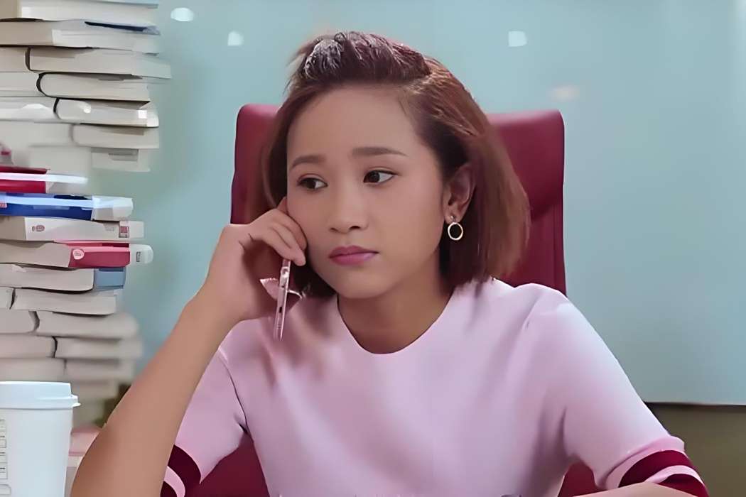 何樂(《超級翁婿》中的何欣妹妹) 何樂(《超級翁婿》中的何欣妹妹)
