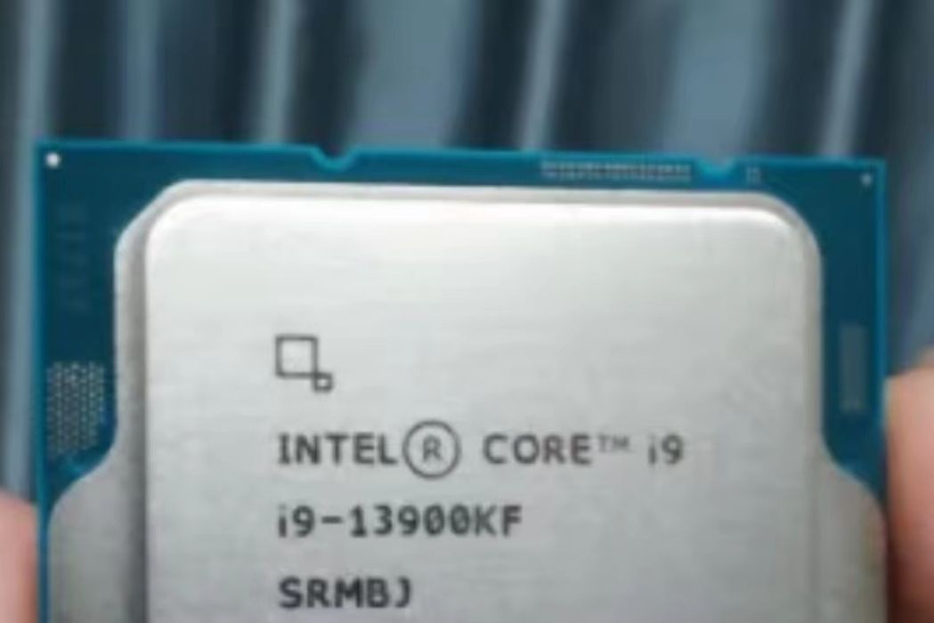 Intel 酷睿i9 13900KF Intel 酷睿i9 13900KF