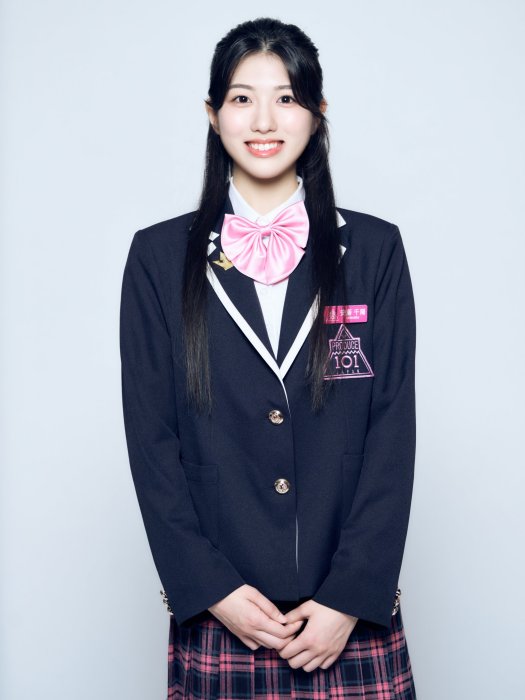 安藤千陽 安藤千陽