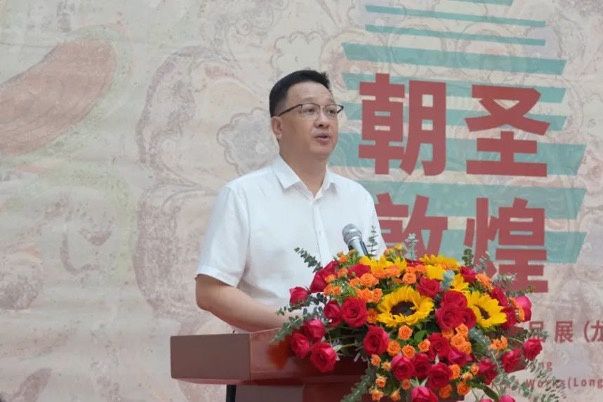 王永忠(龍巖市文聯黨組書記、主席) 王永忠(龍巖市文聯黨組書記、主席)