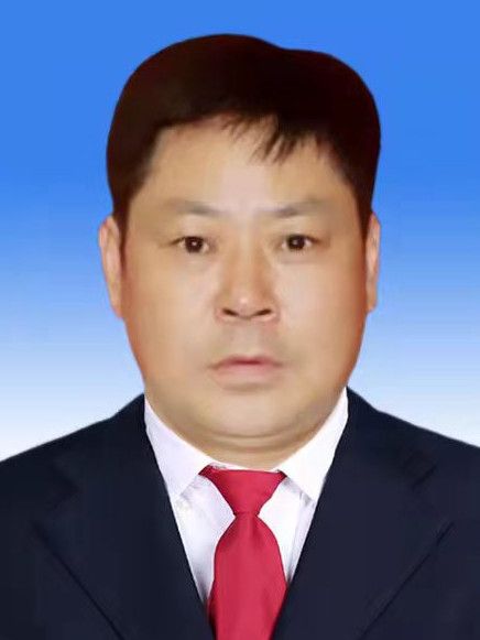 胡建雄(湖南省株洲市攸縣司法局局長,攸縣政協副主席) 胡建雄(湖南省株洲市攸縣司法局局長,攸縣政協副主席)