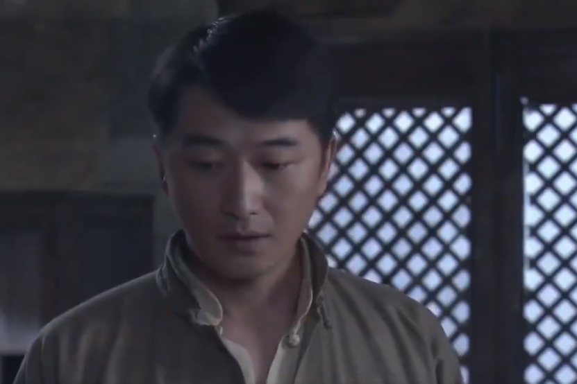 陳知遠(年度情感劇《北方有佳人》中的角色,由邵峰飾演。) 陳知遠(年度情感劇《北方有佳人》中的角色,由邵峰飾演。)