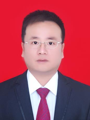 劉華(湖南省懷化市鶴城區衛生健康局黨委書記) 劉華(湖南省懷化市鶴城區衛生健康局黨委書記)