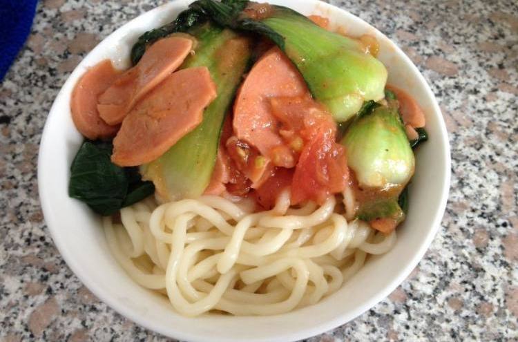 油菜肉腸面