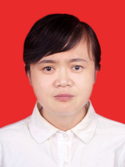 李凌莉 李凌莉