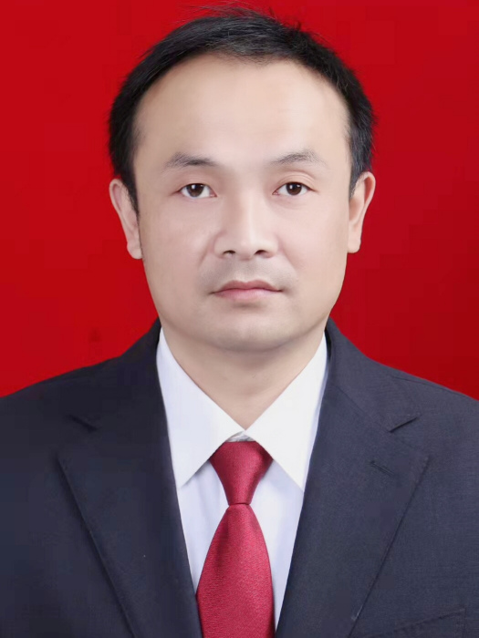 文勇強(湖南省長沙市望城區統計局黨組成員、副局長) 文勇強(湖南省長沙市望城區統計局黨組成員、副局長)