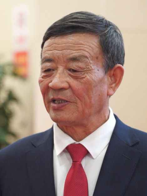 張三明(中共二十大代表,內蒙古自治區巴彥淖爾市臨河區乾召廟鎮民主村黨支部書記) 張三明(中共二十大代表,內蒙古自治區巴彥淖爾市臨河區乾召廟鎮民主村黨支部書記)