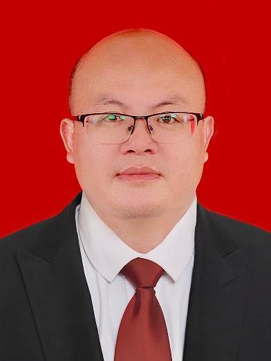 易忠游(廣西壯族自治區桂林市資源縣副縣長) 易忠游(廣西壯族自治區桂林市資源縣副縣長)
