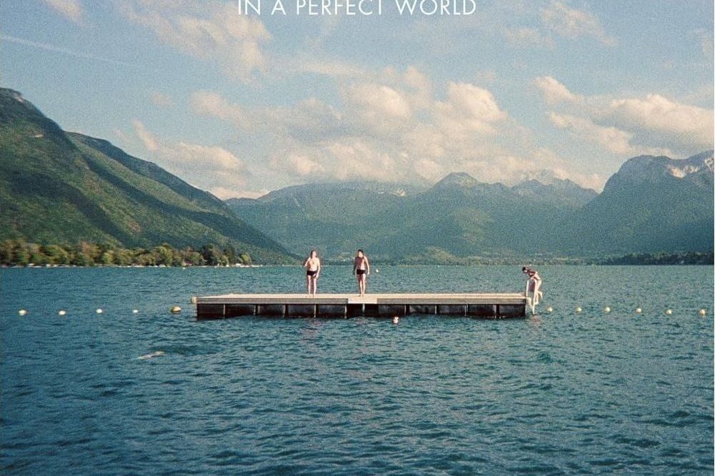 In a Perfect World(2013年Kodaline發行專輯) In a Perfect World(2013年Kodaline發行專輯)