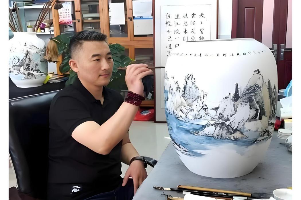 馮巍(中國青年美術家協會會員) 馮巍(中國青年美術家協會會員)