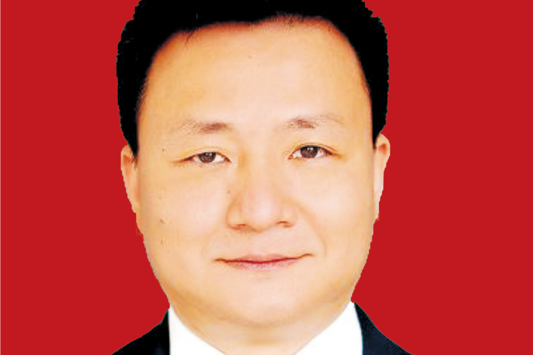 唐勇(成都市錦江區委常委、統戰部部長,區政協黨組副書記) 唐勇(成都市錦江區委常委、統戰部部長,區政協黨組副書記)